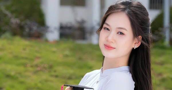Nữ thủ khoa 30 điểm khối A00 thường xuyên tham gia các hoạt động cộng đồng