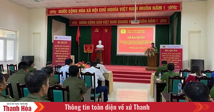 Công an xã Thiết Ống đưa kiến thức pháp luật đến người dân