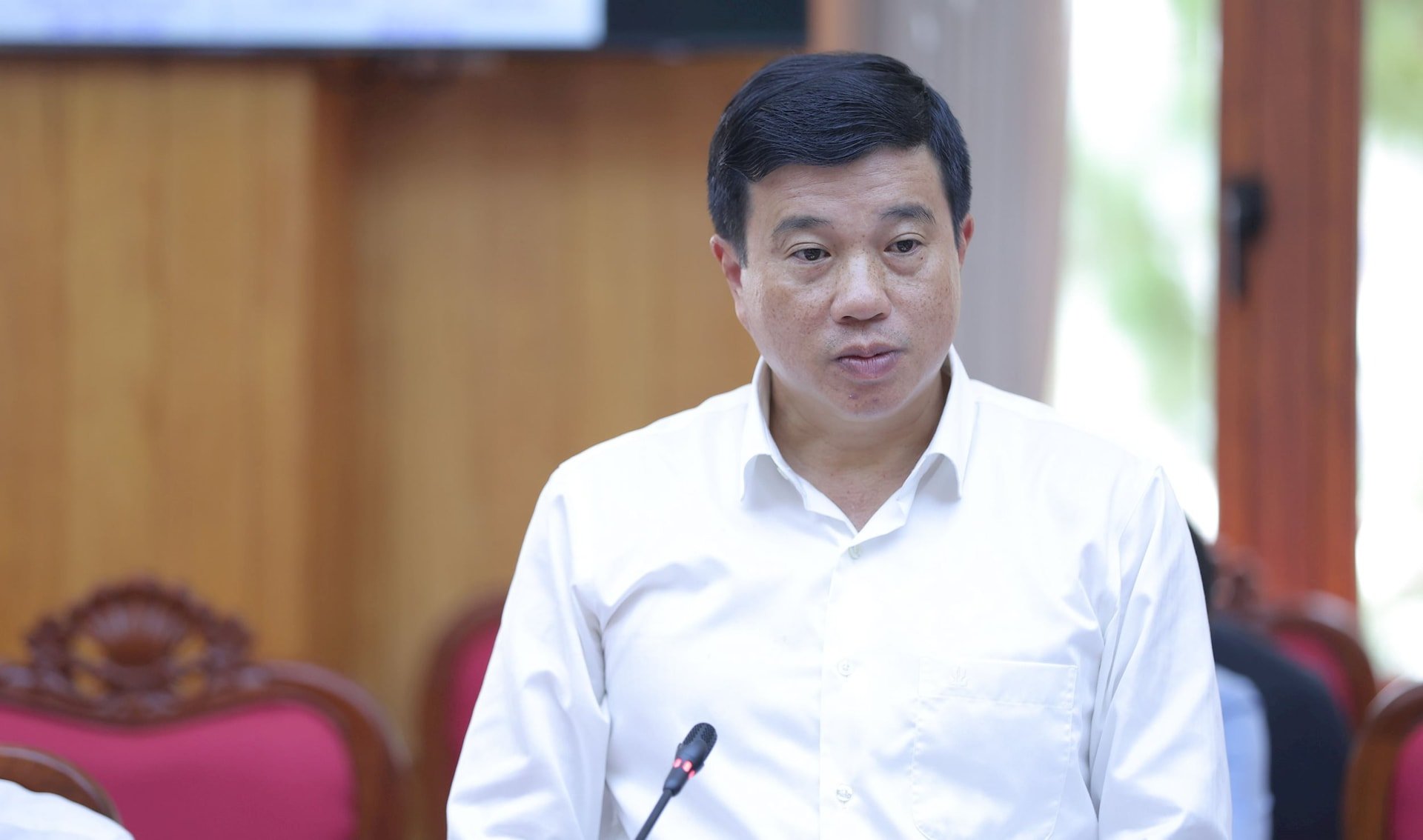 Lam Dong Provincial Party Secretary Y Thanh Ha Nie Kdam delivered a concluding speech at the meeting.