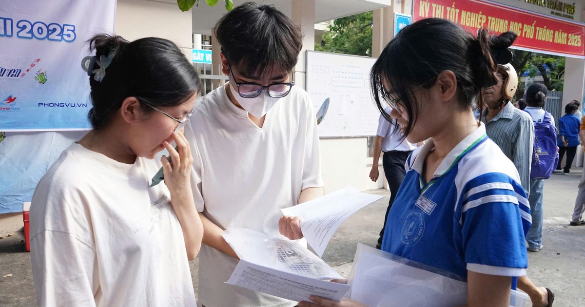 Da Nang High School Graduation Exam Scores, Many Students Achieved 29.5 Points