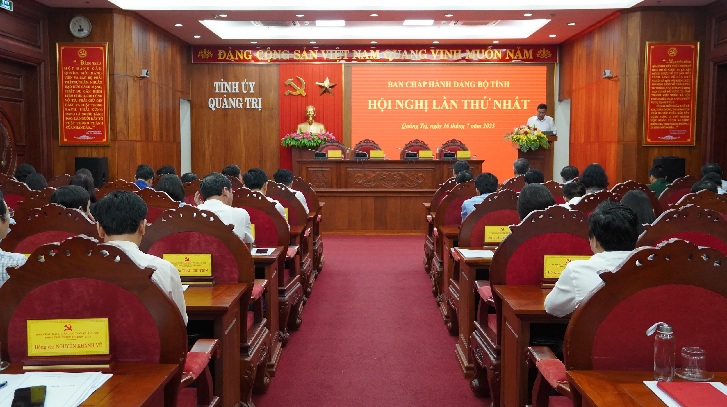 Phấn đấu vì một Quảng Trị phát triển nhanh, bền vững