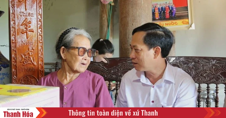 Phó Trưởng Đoàn ĐBQH tỉnh Mai Văn Hải thăm, tặng quà tri ân các gia đình chính sách