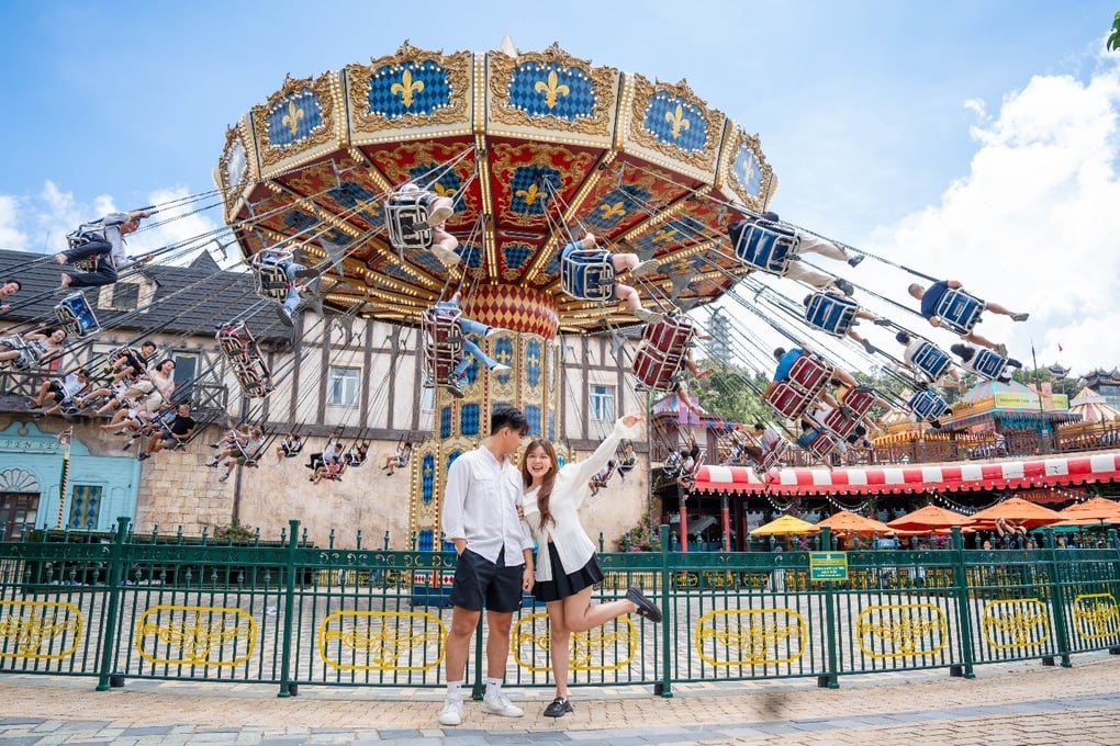 Gần 10.000 lượt học sinh giỏi đến Ba Na Hills vui chơi miễn phí - 4