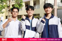 អត្រា​សិស្ស​បញ្ចប់​ថ្នាក់​វិទ្យាល័យ​នៅ Ha Tinh សម្រេច​បាន ៩៩,៨៣%។