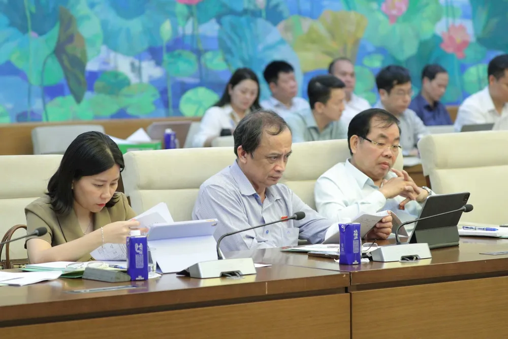 DỰ 16.jpg