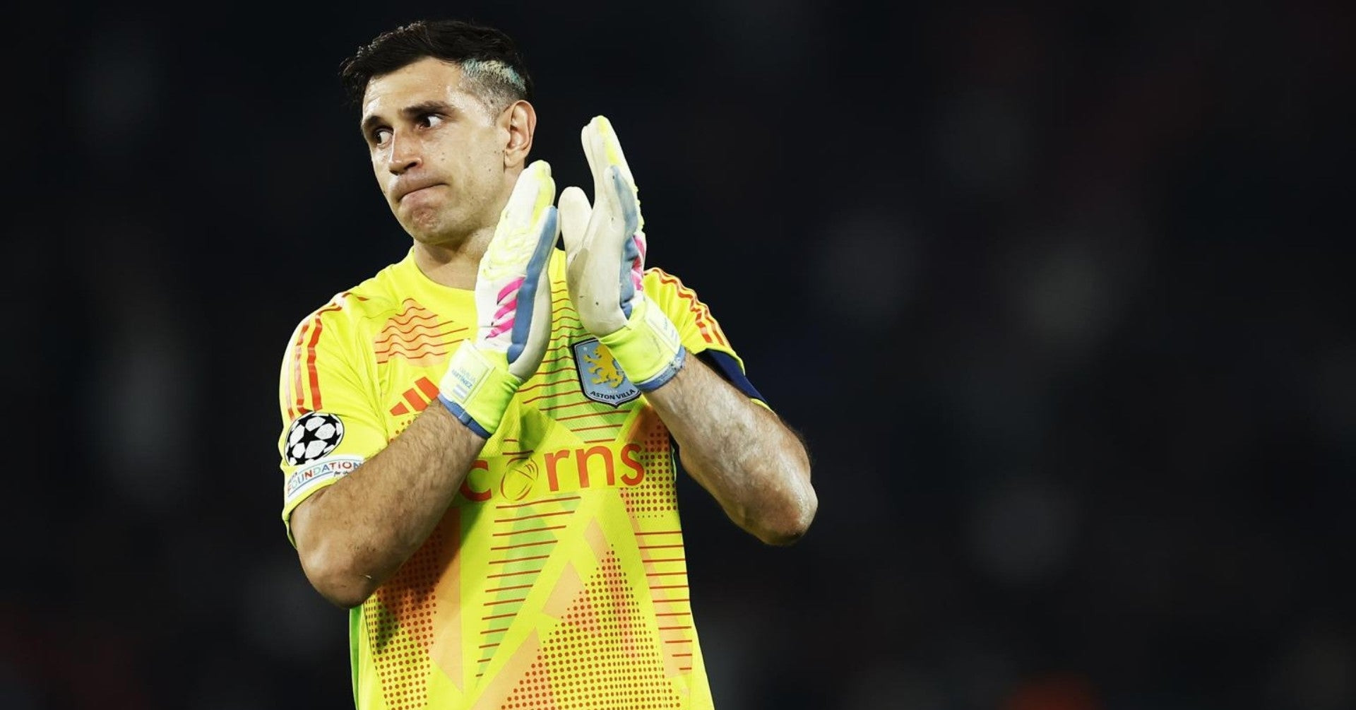 Transfer news 7/16: MU finalizes Dibu Martinez, Bayern signs Luis Diaz