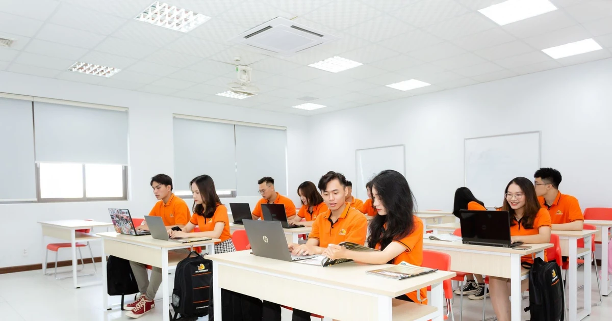 សាកលវិទ្យាល័យ FPT ចំណាយប្រាក់ជាង 100 ពាន់លានដុង ដើម្បីផ្តល់អាហារូបករណ៍ដល់បេក្ខជនជោគជ័យ