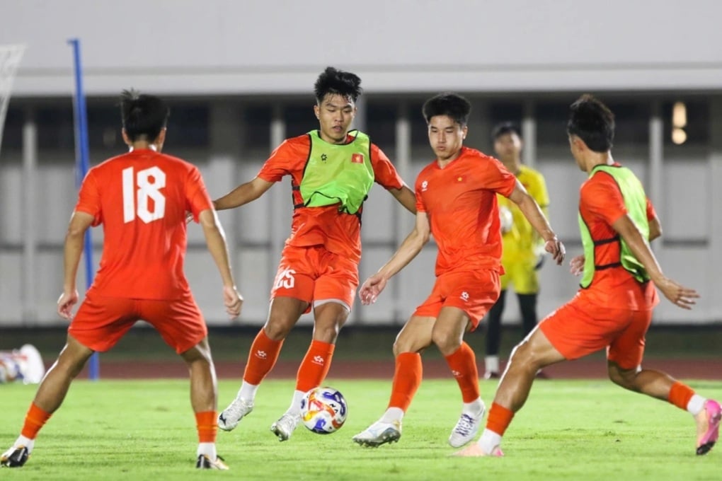 U23 Việt Nam rèn luyện lối chơi, chờ đối đầu U23 Lào - 1