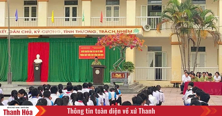 Nâng cao ý thức và trách nhiệm của người dân về phòng, chống cháy rừng