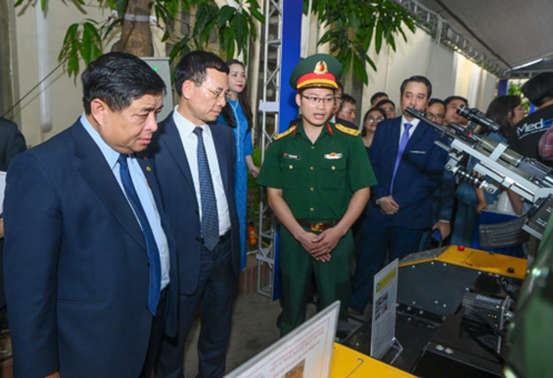 Định hướng lớn của ngành khoa học công nghệ trong kỷ nguyên số - Ảnh 1.