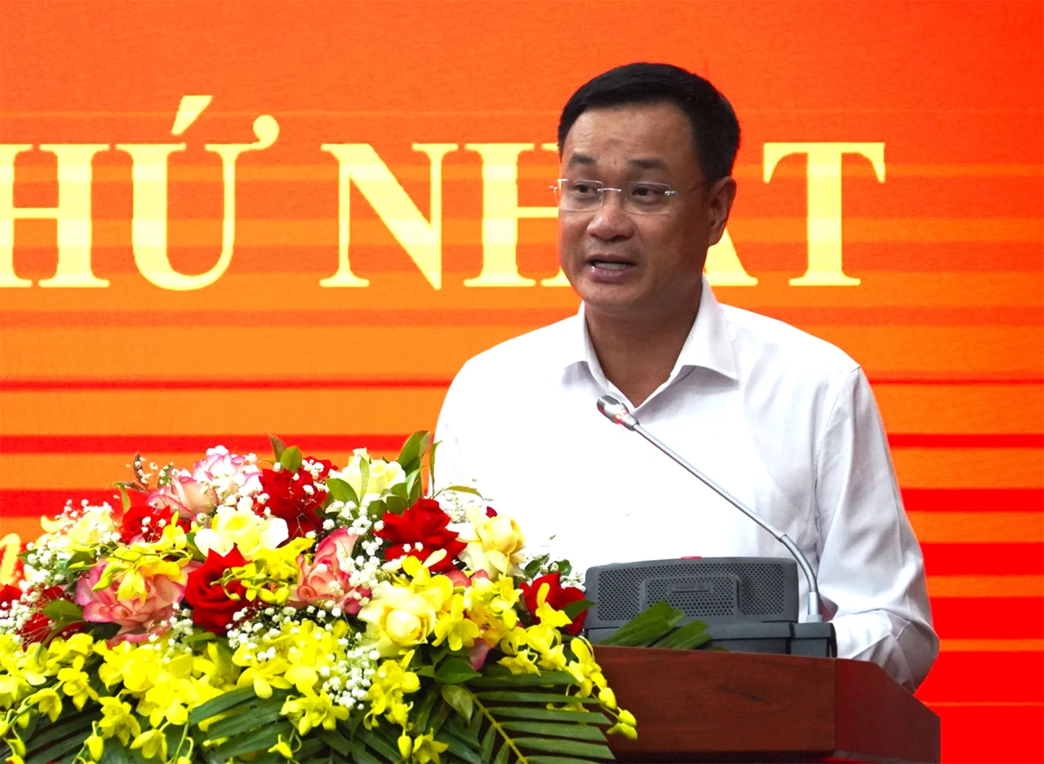 Hội nghị Ban Chấp hành Đảng bộ tỉnh lần thứ Nhất