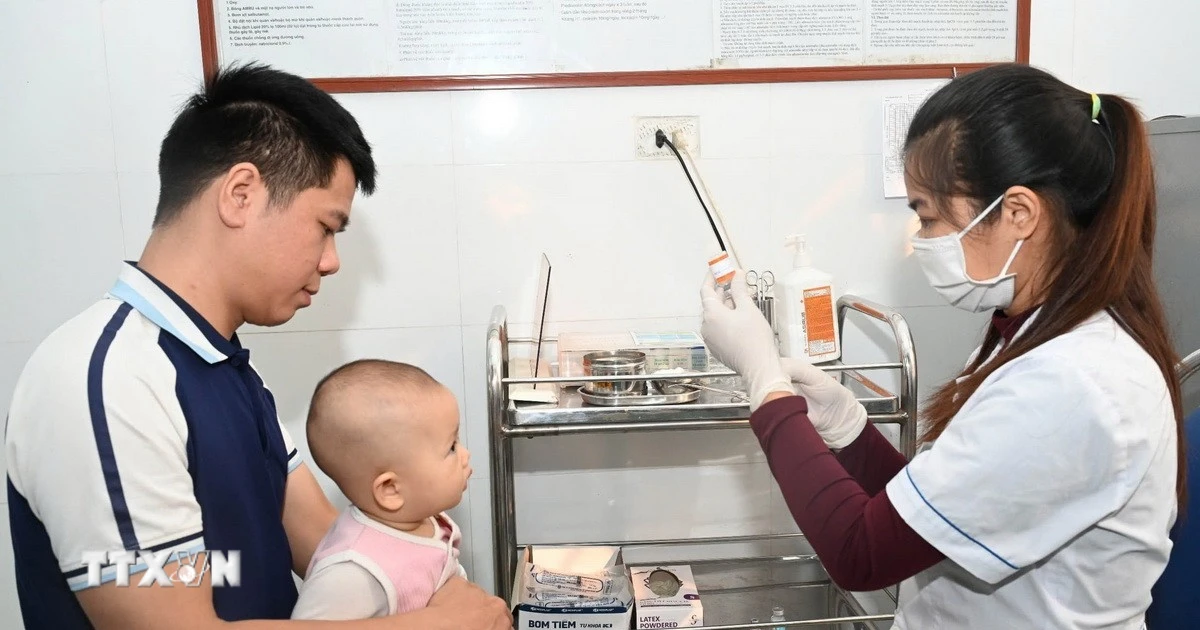 Việt Nam giảm hơn 95% số trẻ “0 liều vaccine” chỉ trong một năm