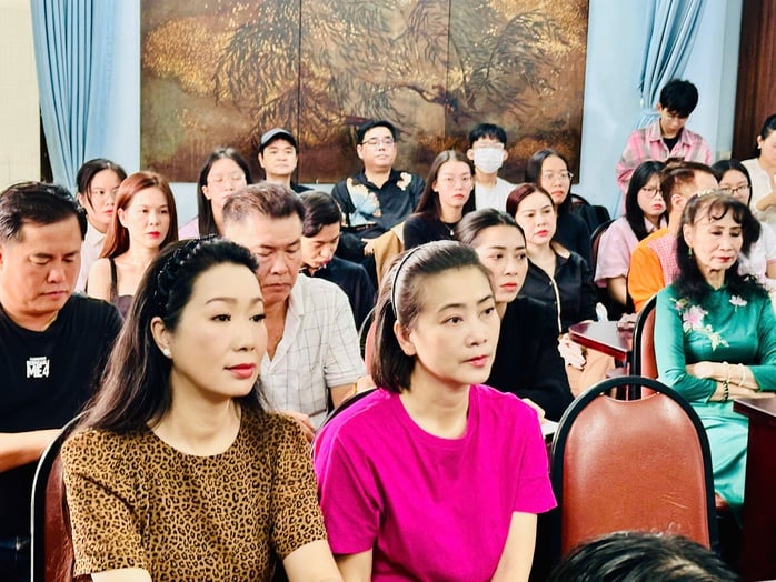 Nhìn lại sân khấu chính luận trong đời sống văn hóa - Ảnh 3.