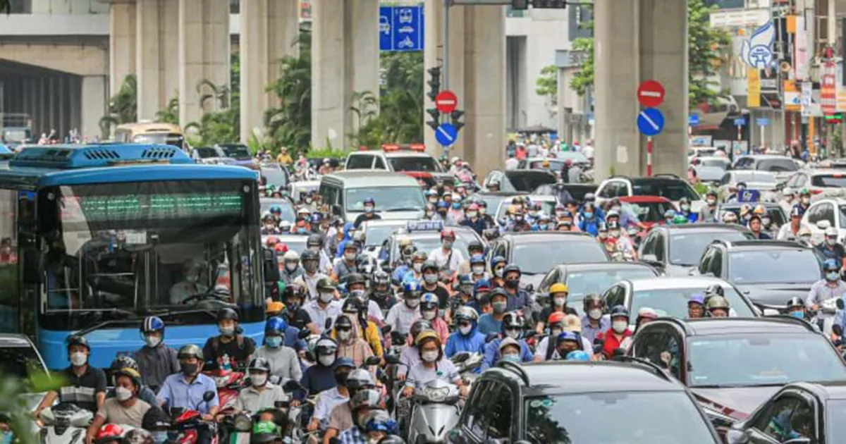 Không cho xe máy chạy xăng lưu thông trong vành đai 1 Hà Nội: Hướng tới mục tiêu đô thị xanh - văn minh - hiện đại