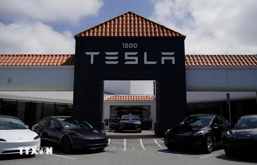 Tesla ចូល​ជា​ផ្លូវ​ការ​ក្នុង​ទីផ្សារ​ដែល​មាន​ប្រជាជន​ច្រើន​បំផុត​របស់​ពិភពលោក