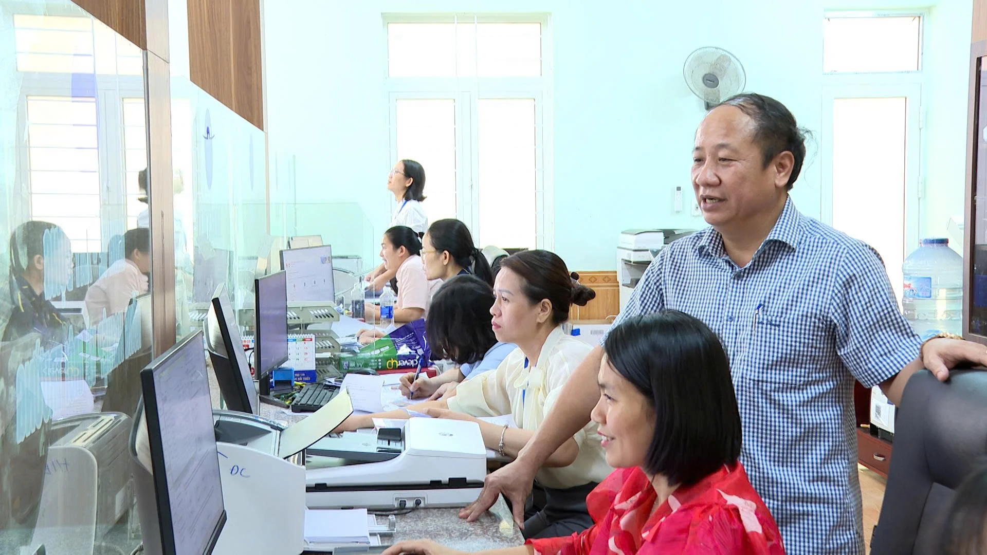 Phân quyền cho cấp xã cấp sổ đỏ, tiện lợi cho người dân