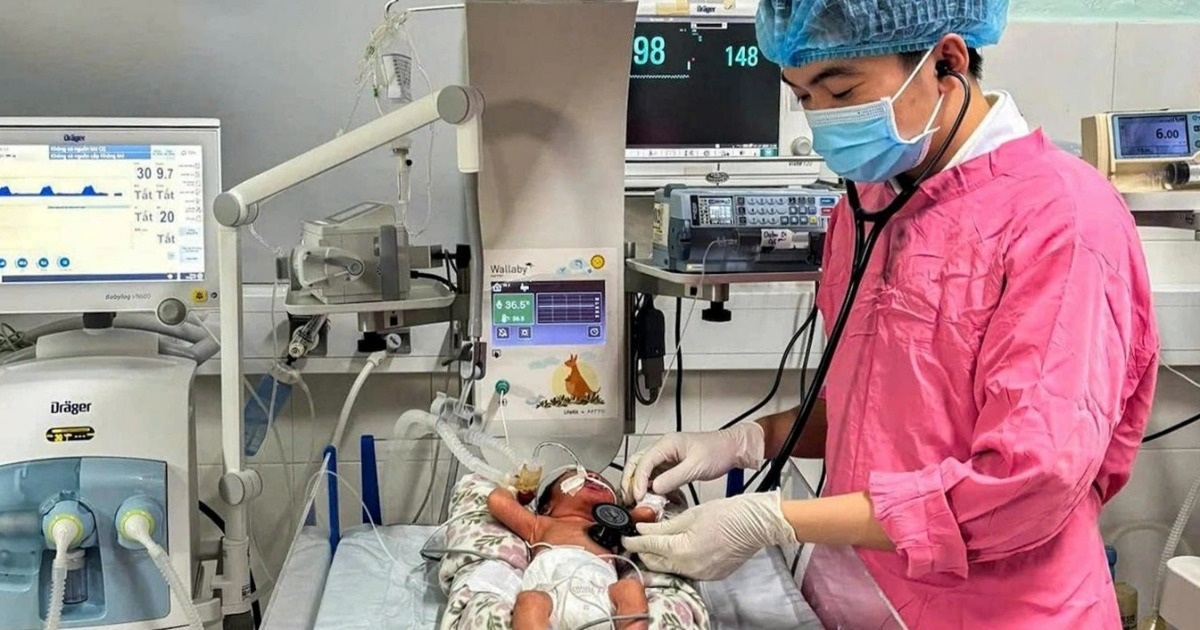 Cứu sống trẻ sinh non 26 tuần tuổi, nặng 0,7kg