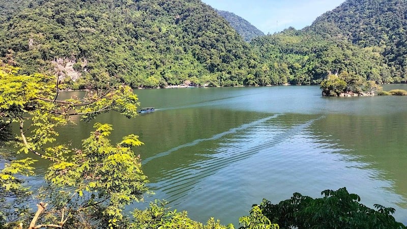 Thái Nguyên: Định hình du lịch ở thắng cảnh hồ Ba Bể - Ảnh 1.