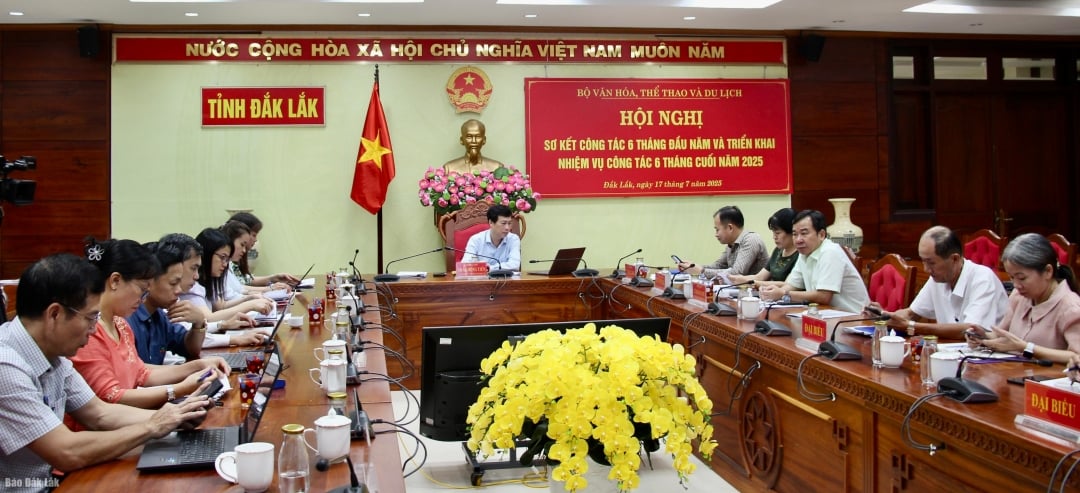 Các đại biểu dự hội nghị tại điểm cầu Đắk Lắk