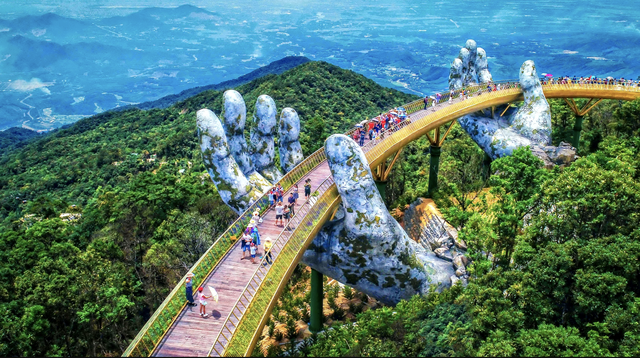 Bộ trưởng Bộ VH-TT-DL: 'Vẽ lại bản đồ du lịch Việt Nam'- Ảnh 1.