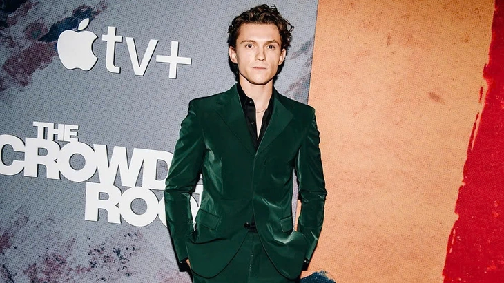Tom Holland - Ảnh 5.