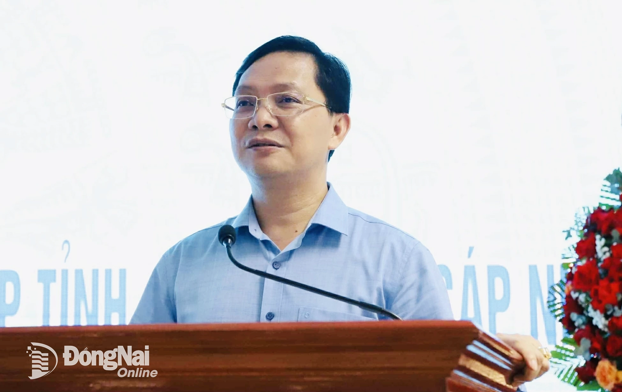 Ủy viên Ban Thường vụ Tỉnh ủy, Phó chủ tịch thường trực Ủy ban MTTQ Việt Nam tỉnh Hà Anh Dũng phát biểu chỉ đạo tại hội nghị. Ảnh: B.Nguyên
