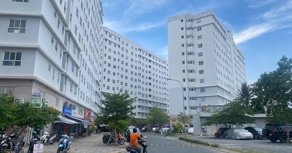 ឈូសឆាយគម្រោងលំនៅដ្ឋានពាណិជ្ជកម្ម