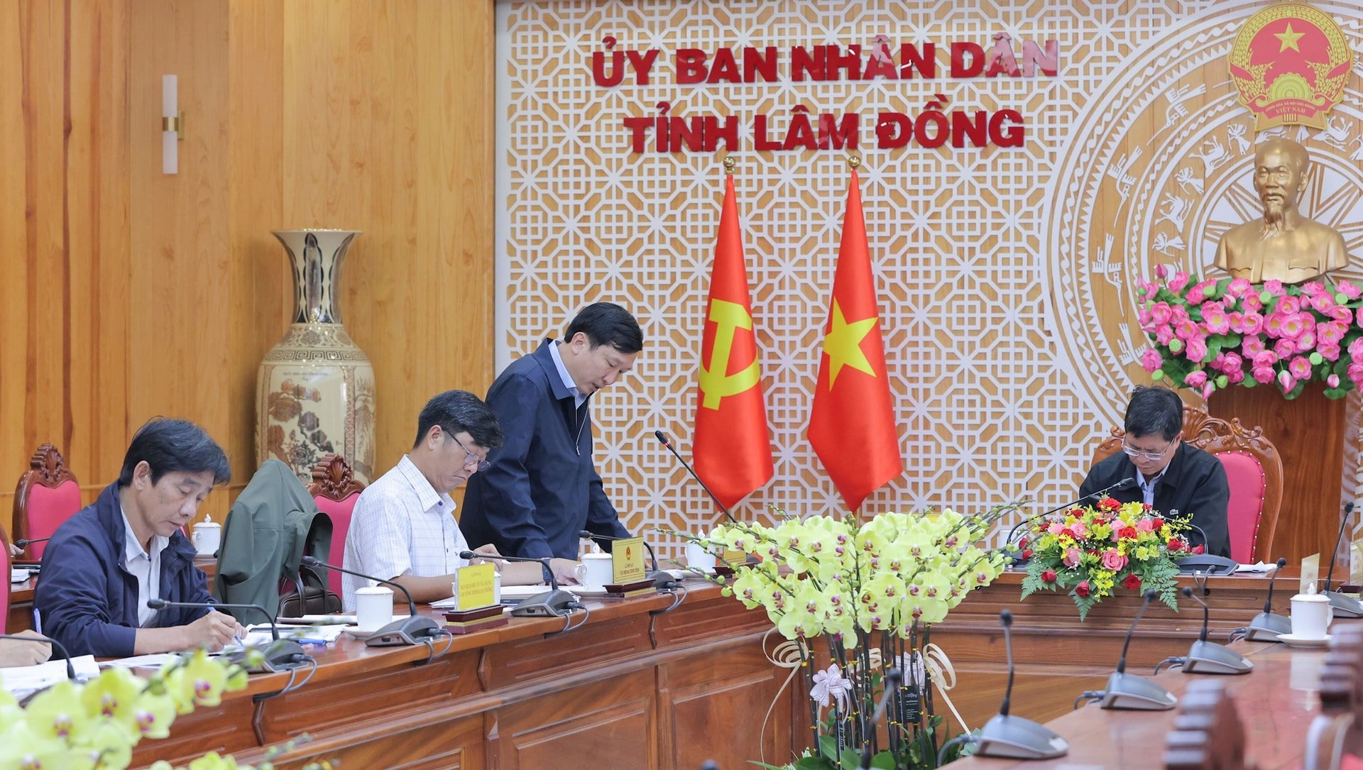 nghi1964.jpg
