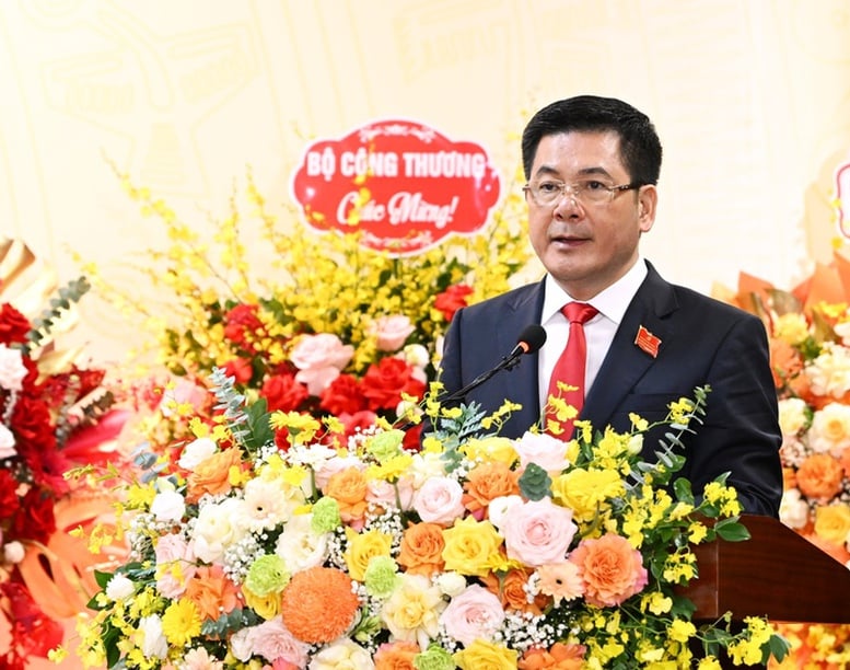 Phát huy vai trò trụ cột của ngành công thương trong phát triển kinh tế đất nước- Ảnh 2.