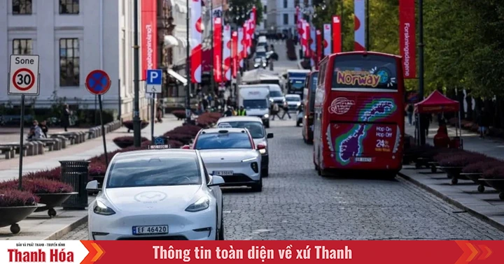 Xe điện khắp mọi nơi tại Na Uy: Điều gì làm nên sự khác biệt?