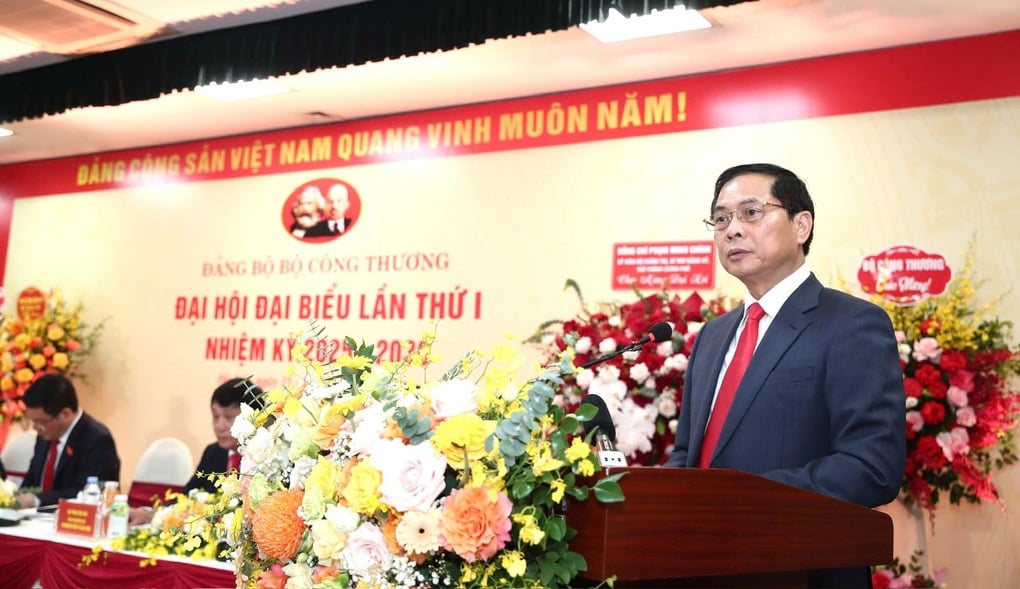 Phó Thủ tướng: Bộ Công Thương phải luôn tiên phong trên mặt trận kinh tế - 2