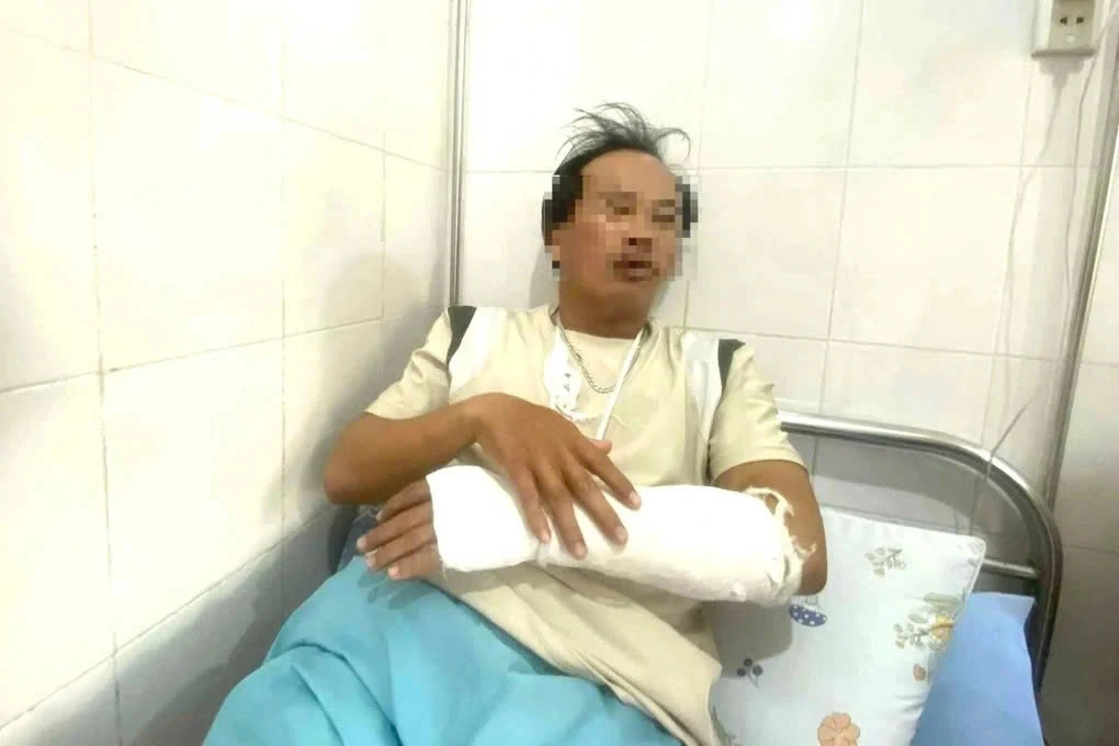 Giám định thương tích Trạm trưởng Trạm bảo vệ rừng để xử lý đối tượng liên quan