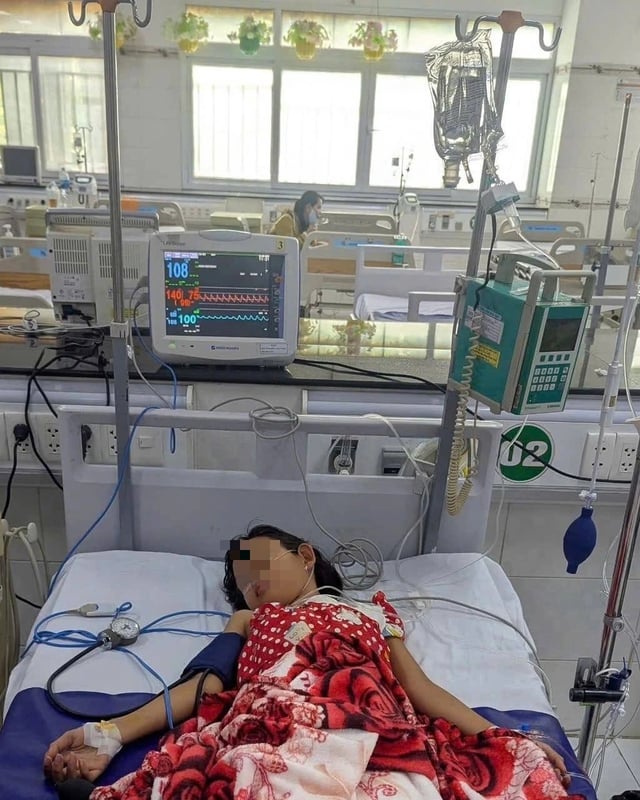 Cần Thơ: Chưa đầy 2 tháng, 17 trẻ nhập viện do sốt xuất huyết Dengue  - Ảnh 1.