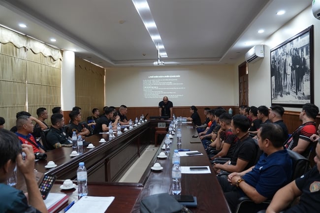 Khởi động giải Cup các CLB Võ thuật tổng hợp toàn quốc đầu tiên trong hệ thống thi đấu thành tích cao - Ảnh 1.