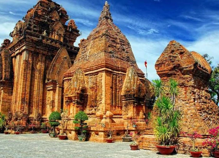Discover the beauty of Cham tower heritage in Khanh Hoa