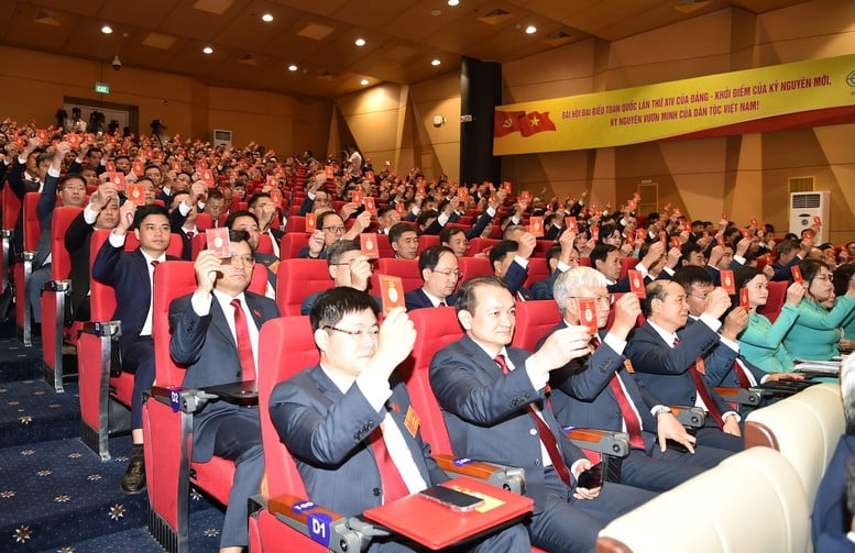 Phó Thủ tướng Hồ Đức Phớc dự Đại hội Tập đoàn Công nghiệp Than - Khoáng sản Việt Nam- Ảnh 6.