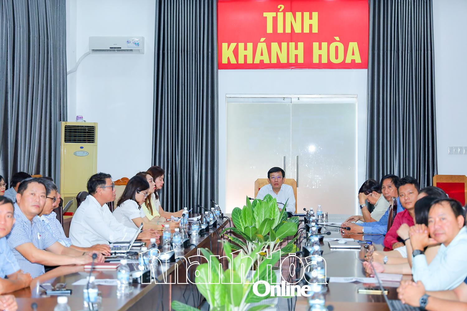 Quang cảnh tham dự hội nghị từ điểm cầu tỉnh Khánh Hòa.