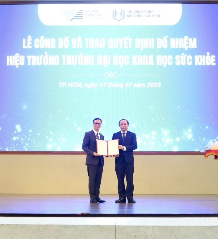 ĐHQG TP HCM bổ nhiệm lãnh đạo chủ chốt Trường ĐH Khoa học Sức khỏe- Ảnh 3.