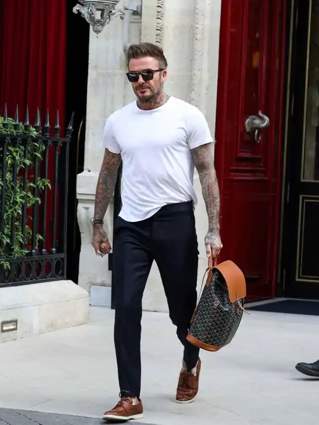 David Beckham thích xuống phố với túi hàng hiệu cỡ khủng, có giá đắt đỏ - 7