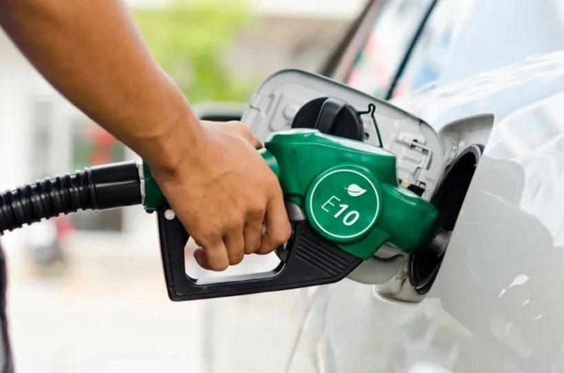 Sử dụng xăng E10 - Bước chuyển đổi năng lượng bền vững
