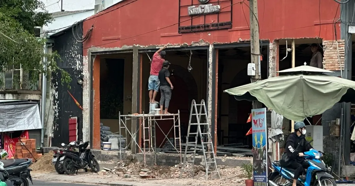 ប្រធាន​គណៈកម្មាធិការ​ប្រជាជន​ទីក្រុង​ហូជីមិញ៖ សូមកុំ​ឲ្យ​ “ចំណុច​ក្តៅ” នៃ​សណ្តាប់ធ្នាប់​សំណង់​កើតឡើង​ក្នុង​តំបន់