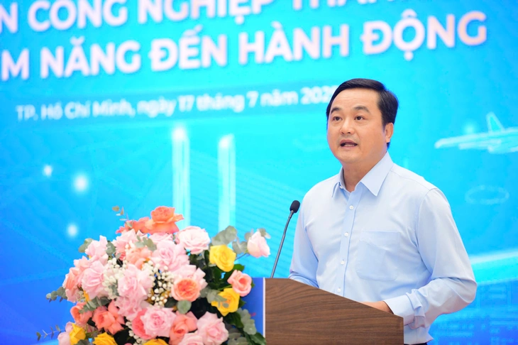 Làm gì để 'siêu đô thị' TP.HCM định hình trục công nghiệp mới? - Ảnh 4.