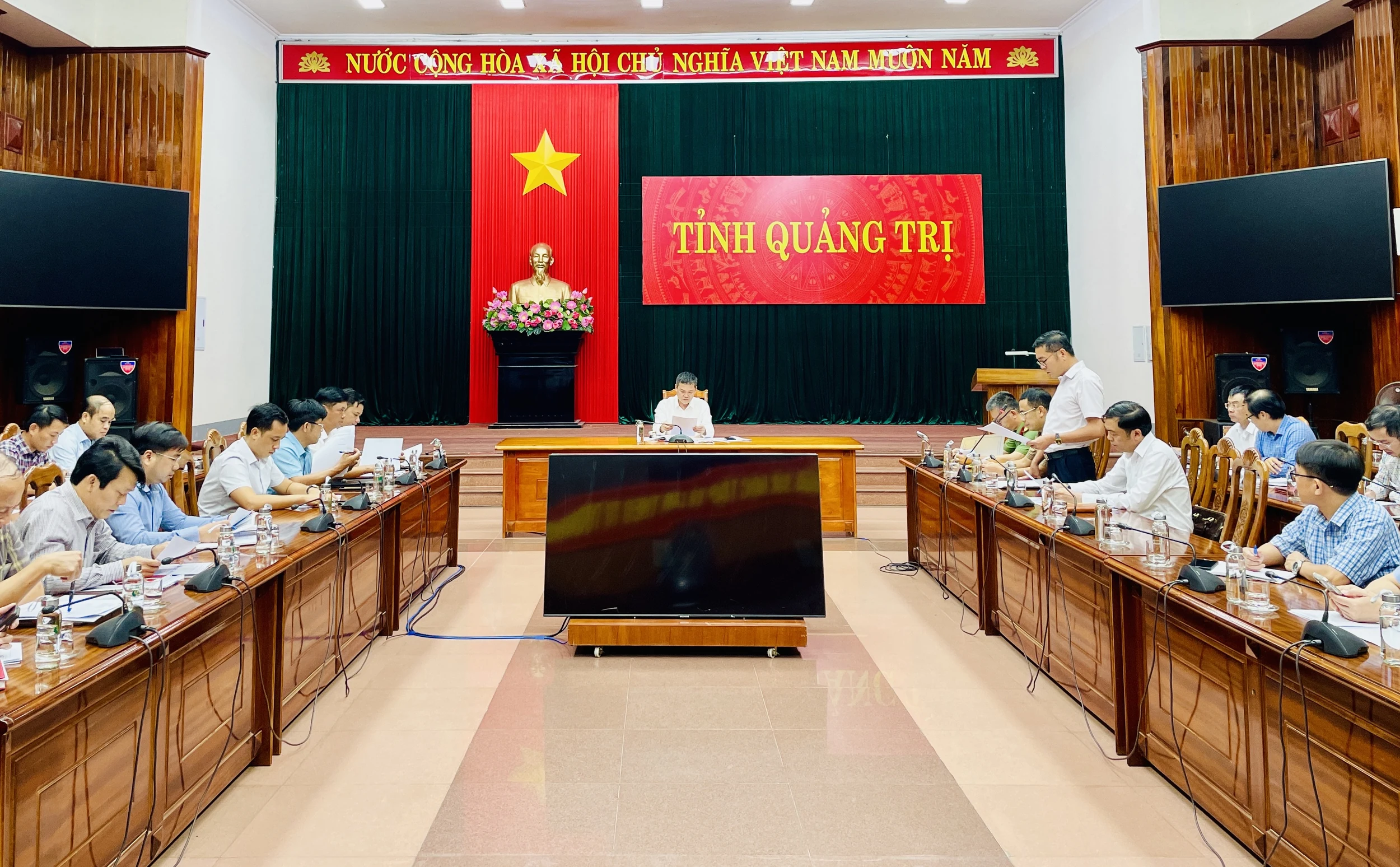 Phó Chủ tịch UBND tỉnh kiểm tra tiến độ thực hiện các công trình