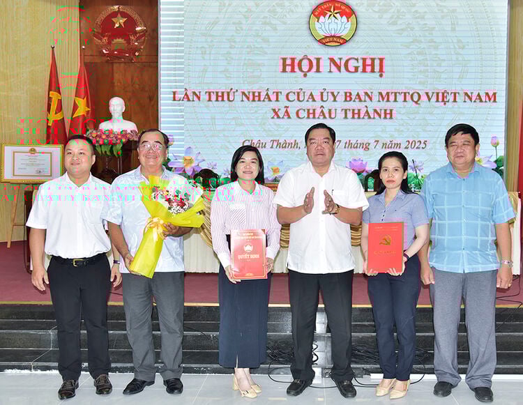 Thành lập Ủy ban Mặt trận Tổ quốc Việt Nam xã Châu Thành nhiệm kỳ 2024-2029