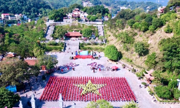 Xây dựng Cửa Ông phát triển toàn diện