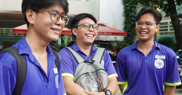 Nhiều trường ĐH công bố điểm sàn xét tuyển thấp bất ngờ