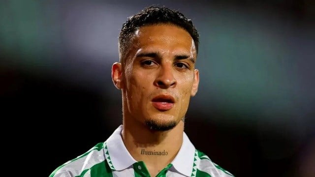 Man United bất ngờ định giá Antony khoảng 50 triệu bảng sau khi nhận được nhiều sự quan tâm của các đội bóng châu Âu.