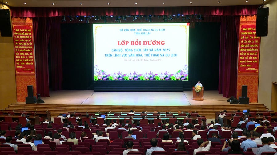 Quang cảnh lớp bồi dưỡng. Ảnh: Hoàng Vũ