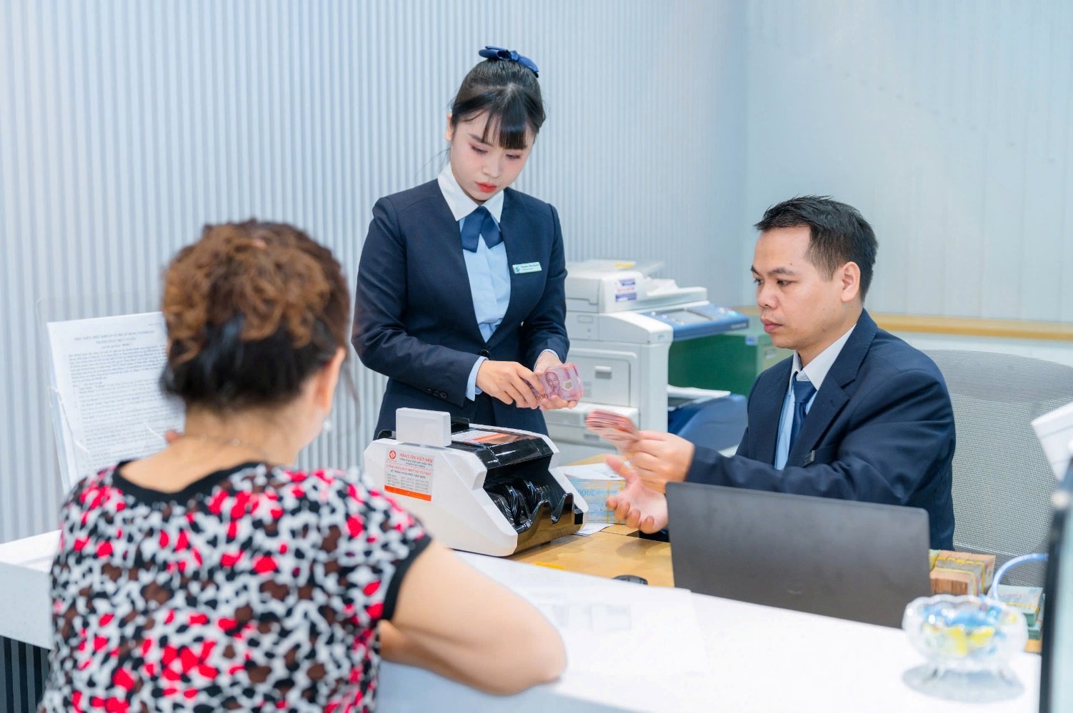 Lợi nhuận trước thuế 6 tháng đầu năm 2025 của PGBank tăng gần 35% so với cùng kỳ năm 2024- Ảnh 1.