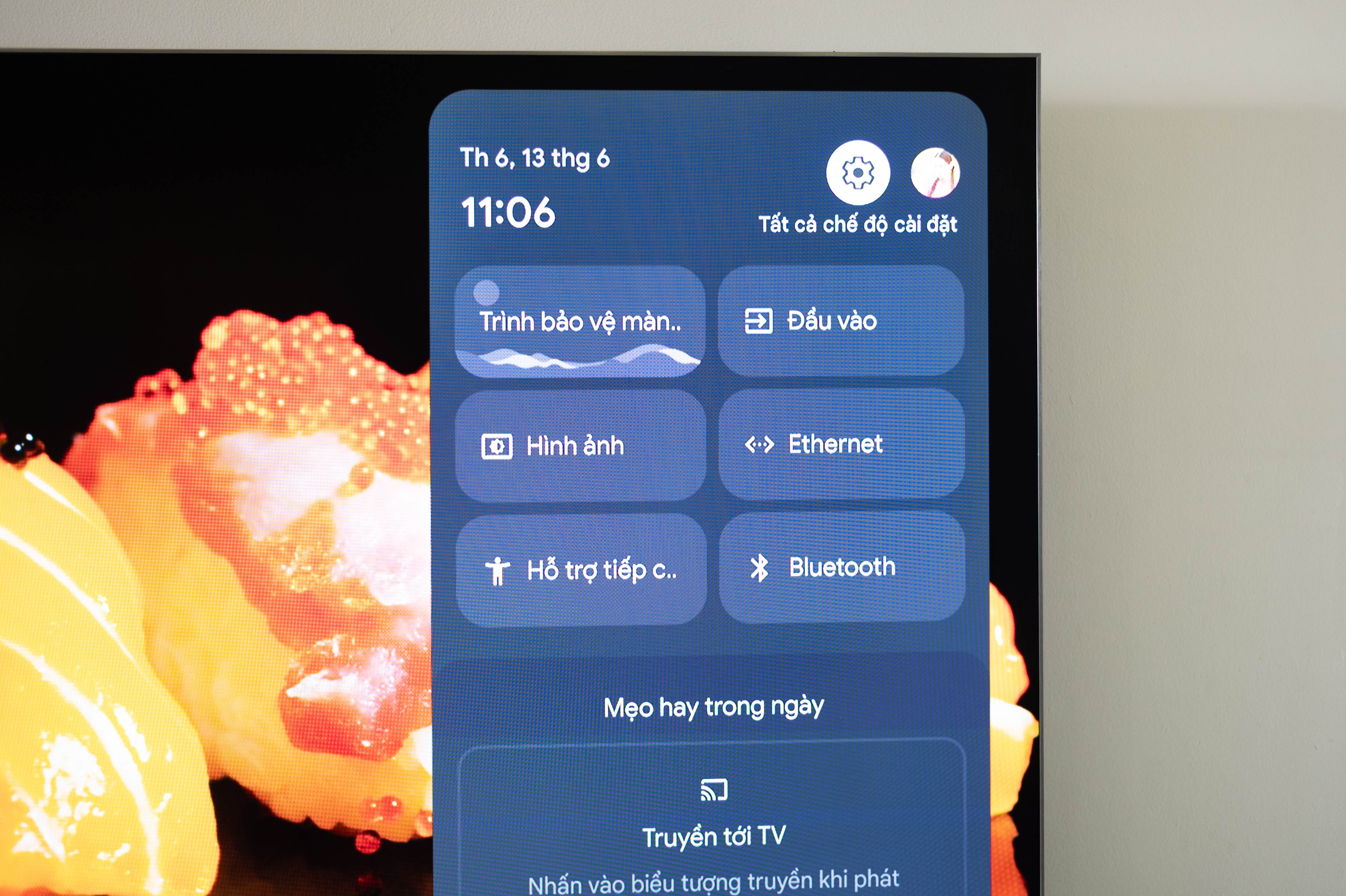TCL C8K,  Review TCL C8K,  TV Mini LED 4K,  TV 75 inch TCL,  TCL C8K gaming,  TV OLED,  TCL QD-Mini LED,  danh gia TCL C8K,  TCL 75 inch anh 5